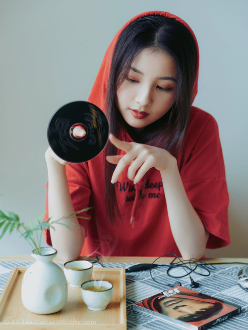 中亚闪电划破南美坚盾,哈基米导演手术刀反击,乌兹别克斯坦改写F组生死战剧本